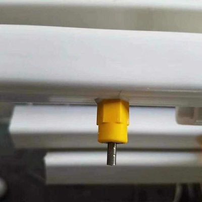 Dây chuyền uống nước gia cầm bằng ống vuông 25 mm Ống nước cho gà bằng nhựa PVC